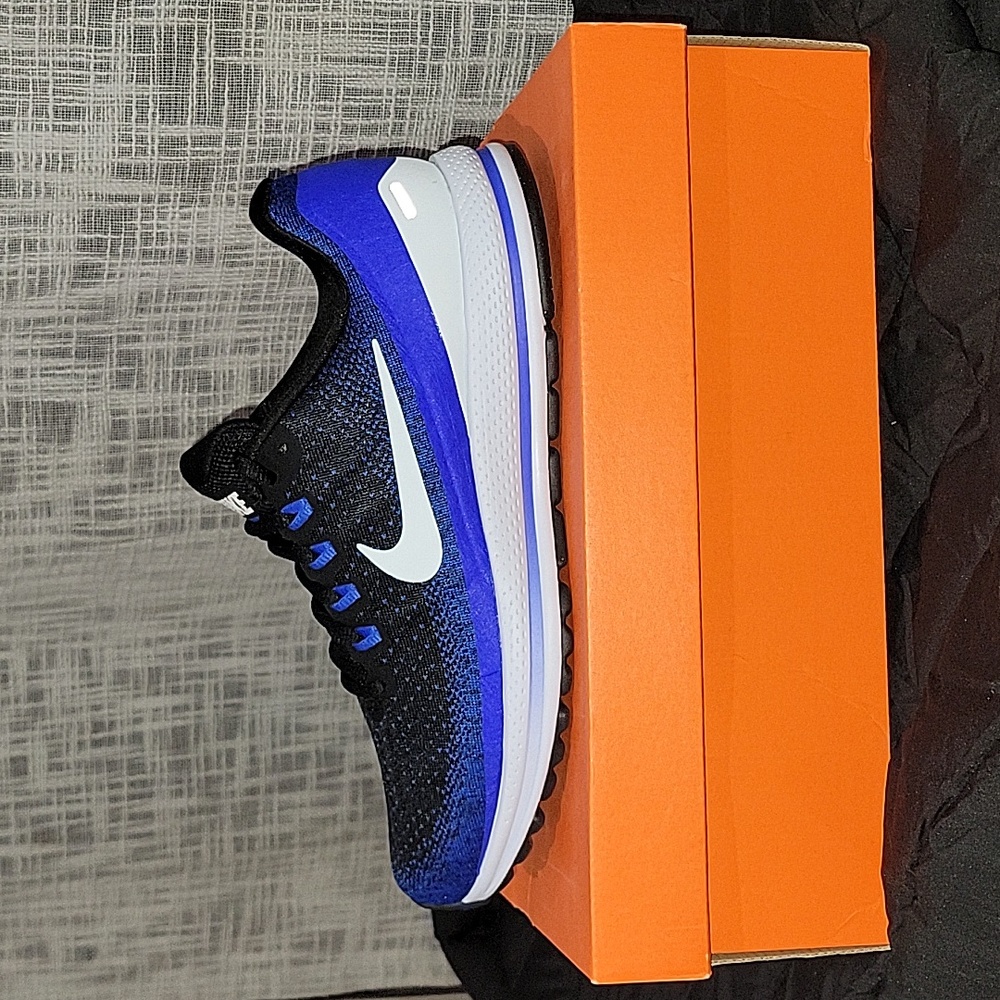 Brand new Blue/black Nike Air Zoom Vomero 13 Sneakers